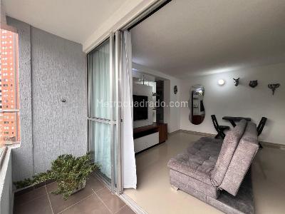 Apartamento de 3 alcobas en arriendo en Los Colores, Medellín, 60 m² · foto 4 de 17