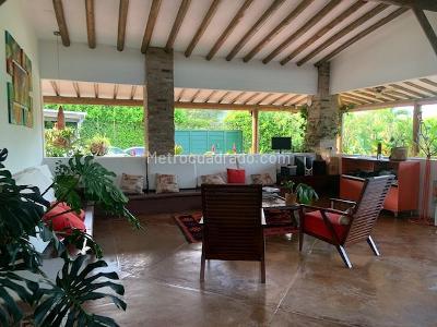 Casa de 3 alcobas en venta en Sector Corozal, Cúcuta, 420 m² · foto 2 de 20