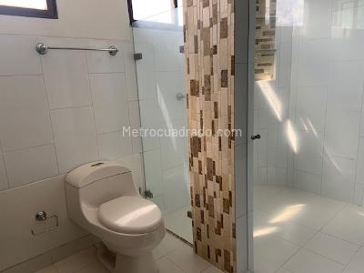 Apartamento de 4 alcobas en venta en Riviera, Cúcuta, 230 m² · foto 12 de 18