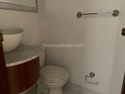 Apartamento de 4 alcobas en venta en Riviera, Cúcuta, 230 m² · foto 5 de 18