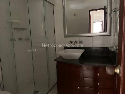 Apartamento de 4 alcobas en venta en Riviera, Cúcuta, 230 m² · foto 8 de 18