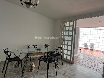 Casa en venta en La Riviera, Cúcuta · foto 5 de 19