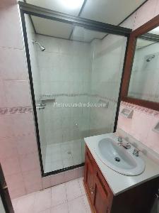 Apartamento en venta en Quinta Paredes, Bogotá · foto 10 de 13