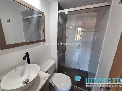 Apartamento en arriendo en San German, Medellín · foto 15 de 20