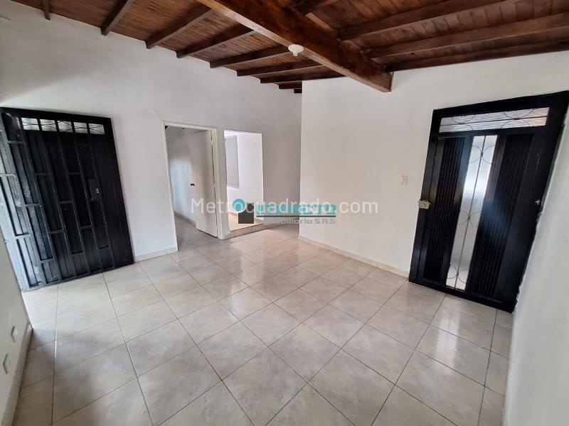 Casa Encantadora de 3 Alcobas en Belén Granada - 5