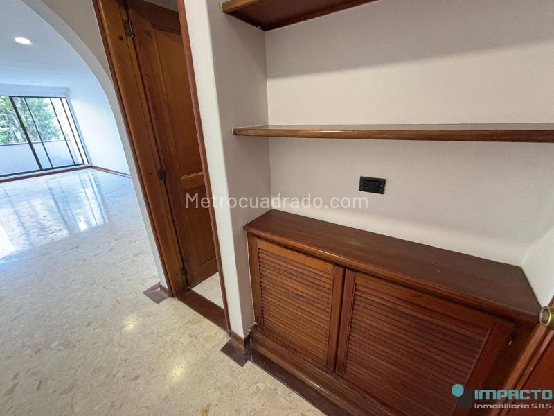 3BR Apartment in Castropol with 3 Balconies & Private Parking - 7