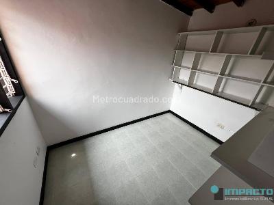 Apartamento en arriendo en Laureles, Medellín · foto 6 de 19