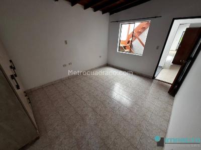 Apartamento en arriendo en Laureles, Medellín · foto 8 de 19