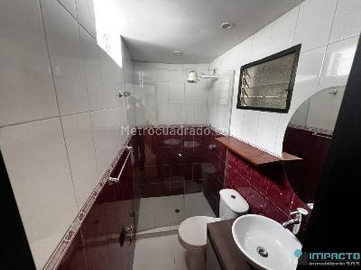 Apartamento en arriendo en Laureles, Medellín · foto 16 de 19