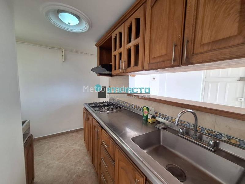Apartamento de 3 Alcobas en Calasanz Parte Alta - 2