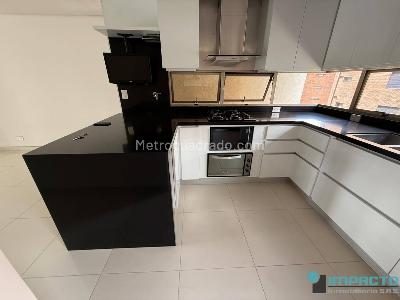 Apartamento en Arriendo, EL POBLADO, Medellín
