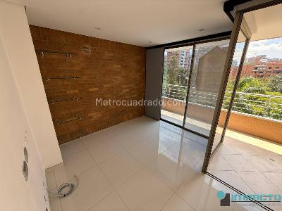 Apartamento de 3 alcobas en arriendo en El Poblado, Medellín, 85 m² · foto 4 de 20