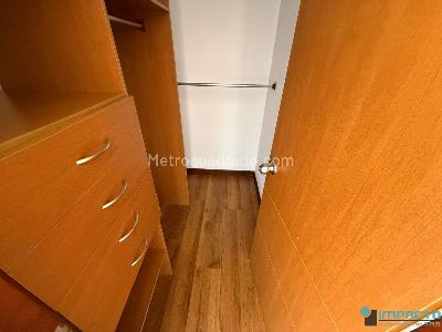 Apartamento de 3 alcobas en arriendo en El Poblado, Medellín, 85 m² · foto 8 de 20