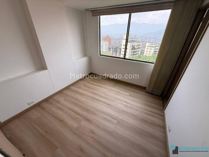 Cozy 3BR Apartment in El Poblado Alto - 9