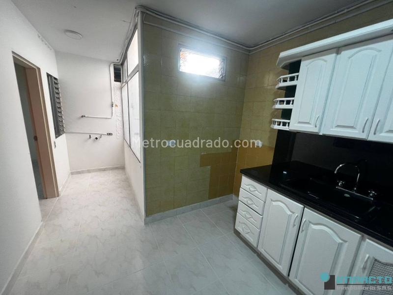 Casa de 4 Alcobas con Balcón en Belen Las Playas - 3