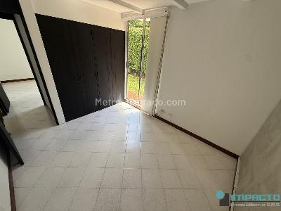Apartamento de 3 alcobas en arriendo en El Poblado, Medellín, 120 m² · foto 10 de 20