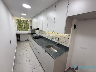 Apartamento de 3 alcobas en arriendo en El Poblado, Medellín, 120 m² · foto 2 de 20