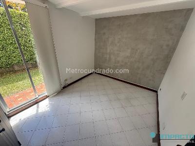 Apartamento de 3 alcobas en arriendo en El Poblado, Medellín, 120 m² · foto 9 de 20
