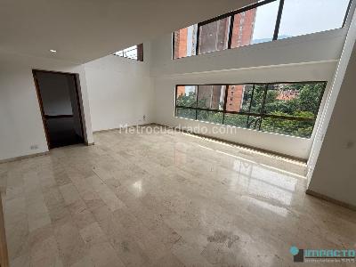 Casa de 4 alcobas en arriendo en El Poblado El Tesoro, Medellín, 350 m² · foto 9 de 20