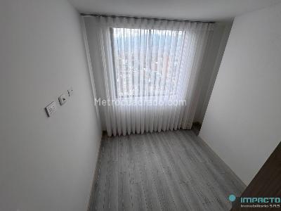 Apartamento de 2 alcobas en arriendo en Los Colores, Medellín, 75 m² · foto 9 de 15