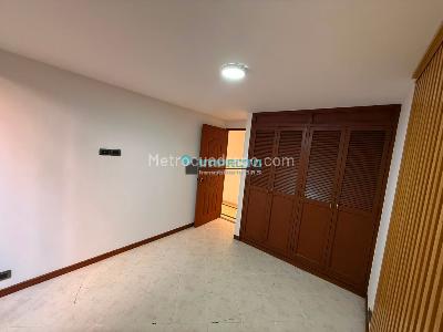 Apartamento de 3 alcobas en arriendo en Estadio, Medellín, 99 m² · foto 11 de 20
