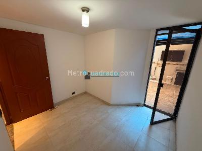 Apartamento de 3 alcobas en arriendo en Estadio, Medellín, 99 m² · foto 13 de 20