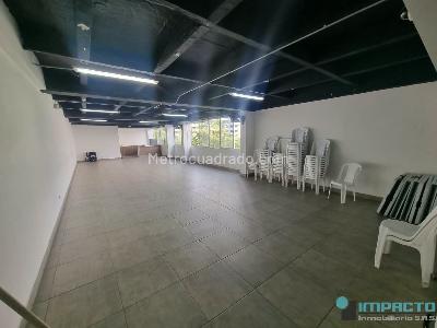 Apartamento de 2 alcobas en arriendo en El Poblado Loma Del Indio, Medellín, 85 m² · foto 18 de 20