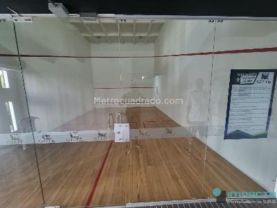 Apartamento de 2 alcobas en arriendo en El Poblado Loma Del Indio, Medellín, 85 m² · foto 19 de 20