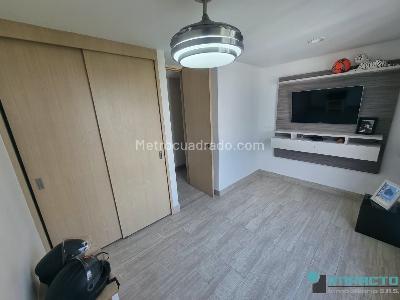 Apartamento de 2 alcobas en arriendo en El Poblado Loma Del Indio, Medellín, 85 m² · foto 7 de 20