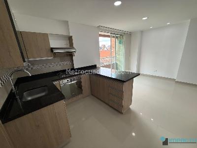 Apartamento en arriendo en Belen, Medellín · foto 2 de 20
