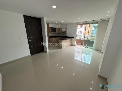 Apartamento en arriendo en Belen, Medellín · foto 3 de 20