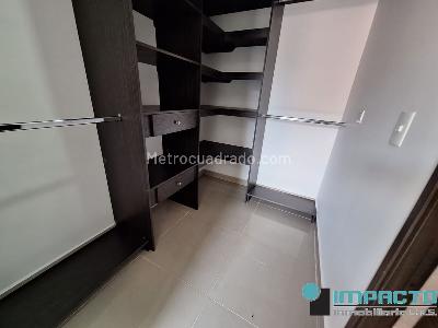 Apartamento de 3 alcobas en arriendo en Calasanz, Medellín, 85 m² · foto 12 de 20