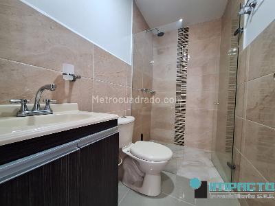 Apartamento de 3 alcobas en arriendo en Calasanz, Medellín, 85 m² · foto 15 de 20
