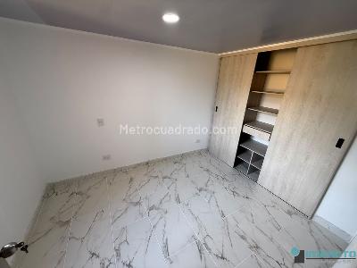 Apartamento de 3 alcobas en arriendo en Pajarito, Medellín, 60 m² · foto 10 de 20