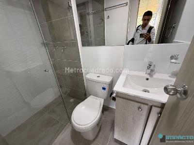 Apartamento de 3 alcobas en arriendo en Pajarito, Medellín, 60 m² · foto 15 de 20