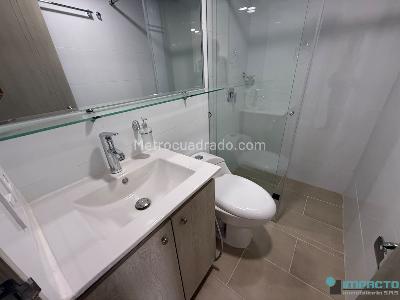 Apartamento de 3 alcobas en arriendo en Pajarito, Medellín, 60 m² · foto 16 de 20