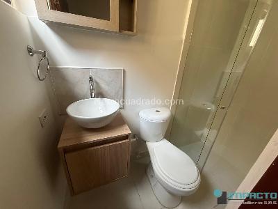 Apartamento de 3 alcobas en arriendo en La Castellana, Medellín, 85 m² · foto 14 de 19