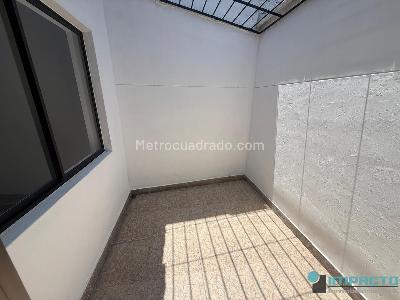 Apartamento de 3 alcobas en arriendo en La Castellana, Medellín, 85 m² · foto 17 de 19