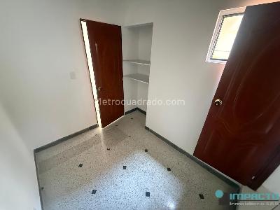 Apartamento de 3 alcobas en arriendo en La Castellana, Medellín, 85 m² · foto 9 de 19