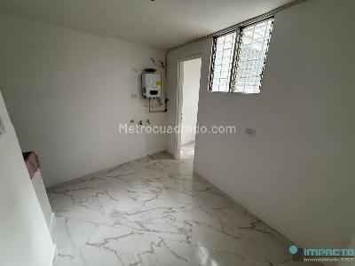 Apartamento de 2 alcobas en arriendo en Bolivariana, Medellín, 65 m² · foto 11 de 19