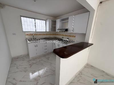 Apartamento de 2 alcobas en arriendo en Bolivariana, Medellín, 65 m² · foto 3 de 19
