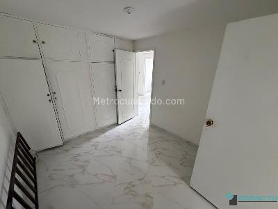 Apartamento de 2 alcobas en arriendo en Bolivariana, Medellín, 65 m² · foto 8 de 19