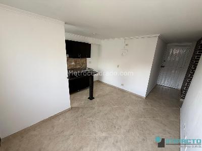 Apartamento de 2 alcobas en arriendo en Aures No 1, Medellín, 50 m² · foto 3 de 16