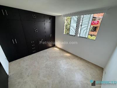 Apartamento de 2 alcobas en arriendo en Aures No 1, Medellín, 50 m² · foto 8 de 16