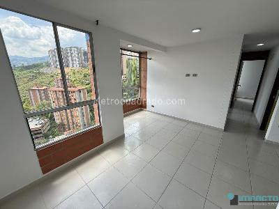 Apartamento de 3 alcobas en arriendo en Calasanz, Medellín, 75 m² · foto 5 de 18