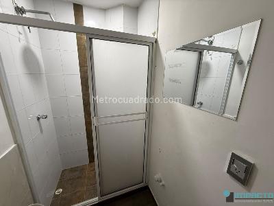 Apartamento de 1 alcoba en arriendo en Lorena, Medellín, 45 m² · foto 11 de 15