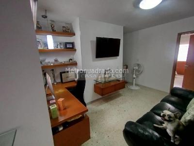 Apartamento en venta en La Riviera, Cúcuta · foto 5 de 19