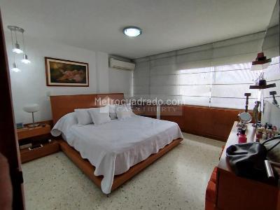 Apartamento en venta en La Riviera, Cúcuta · foto 7 de 19