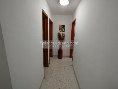 Apartamento en venta en La Riviera, Cúcuta · foto 10 de 19
