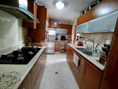 Apartamento en venta en La Riviera, Cúcuta · foto 18 de 19